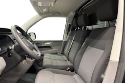 valkoinen Volkswagen Transporter 2023 kuva 8.