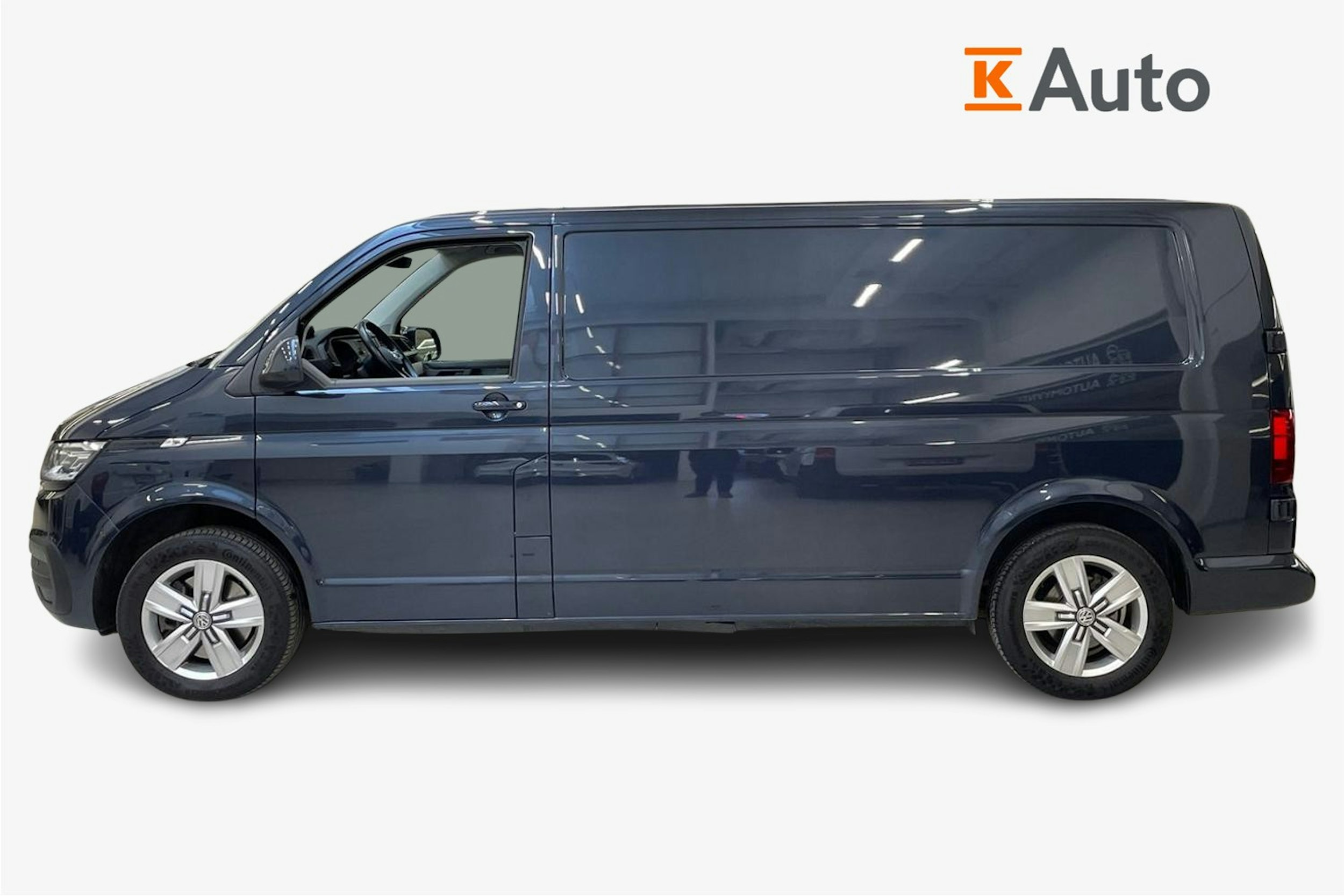 met. sininen Volkswagen Transporter 2023 kuva 6.