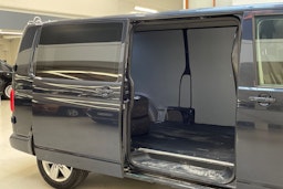 met. sininen Volkswagen Transporter 2023 kuva 12.