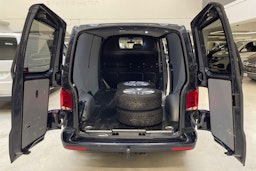 met. sininen Volkswagen Transporter 2023 kuva 14.