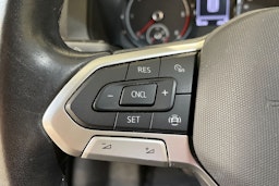 met. sininen Volkswagen Transporter 2023 kuva 18.