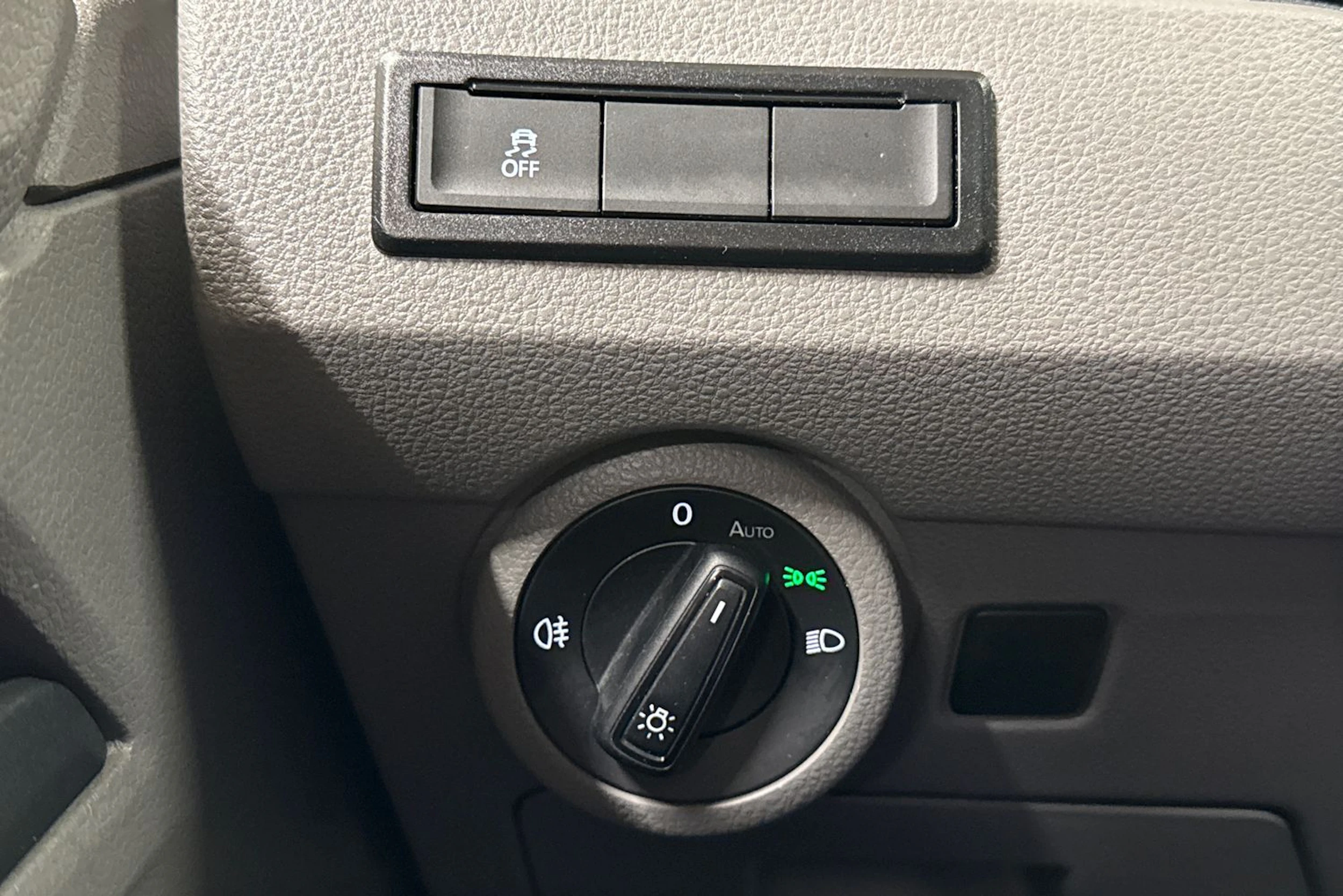 Oranssi Volkswagen TRANSPORTER 2023 kuva 19.