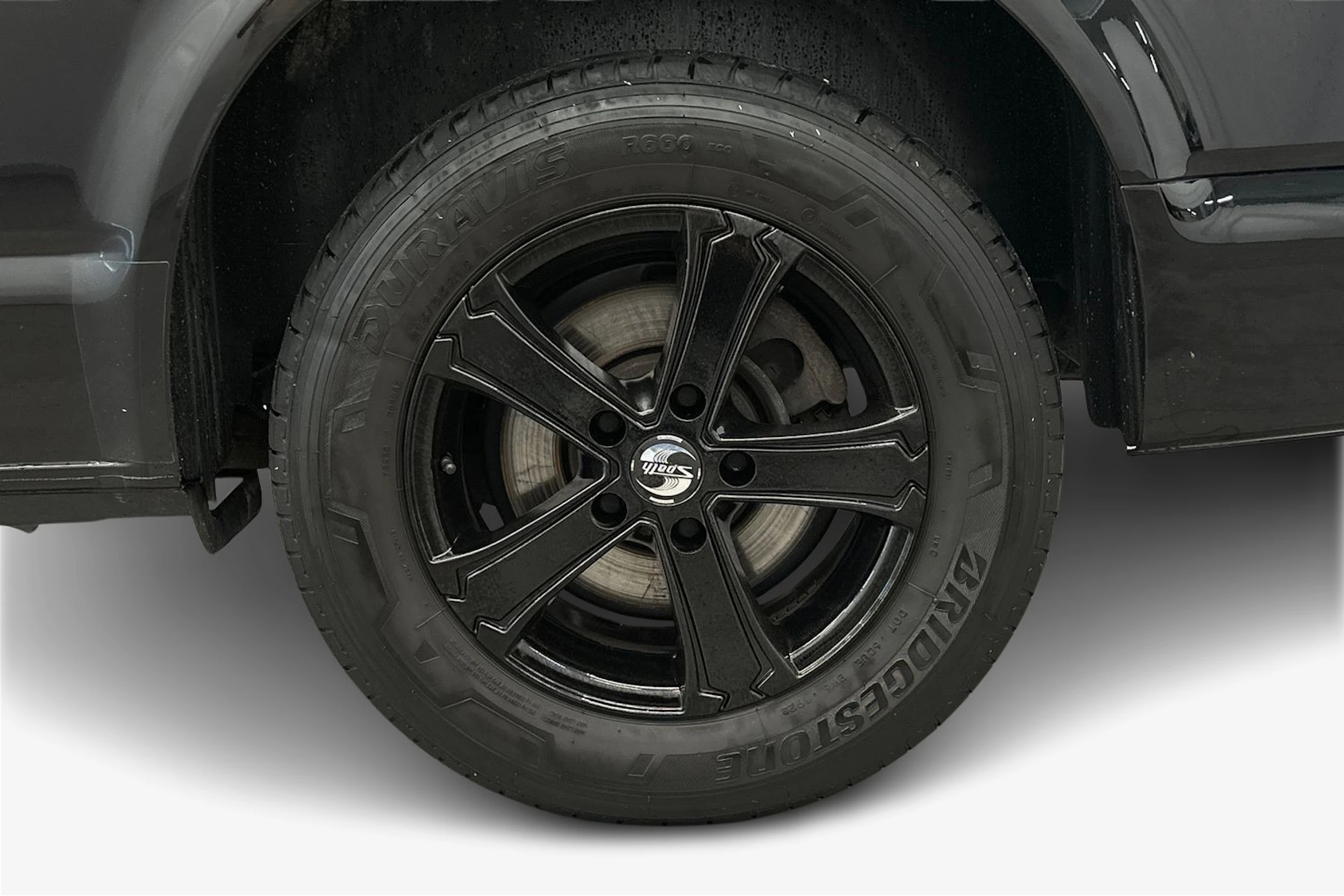 musta Volkswagen Transporter 2023 kuva 9.