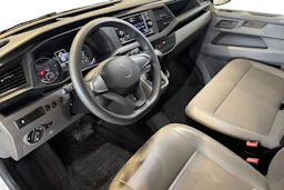 Valkoinen Volkswagen TRANSPORTER 2024 kuva 6.