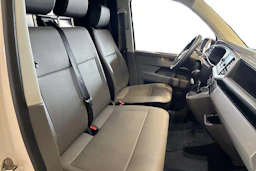 Valkoinen Volkswagen TRANSPORTER 2024 kuva 8.
