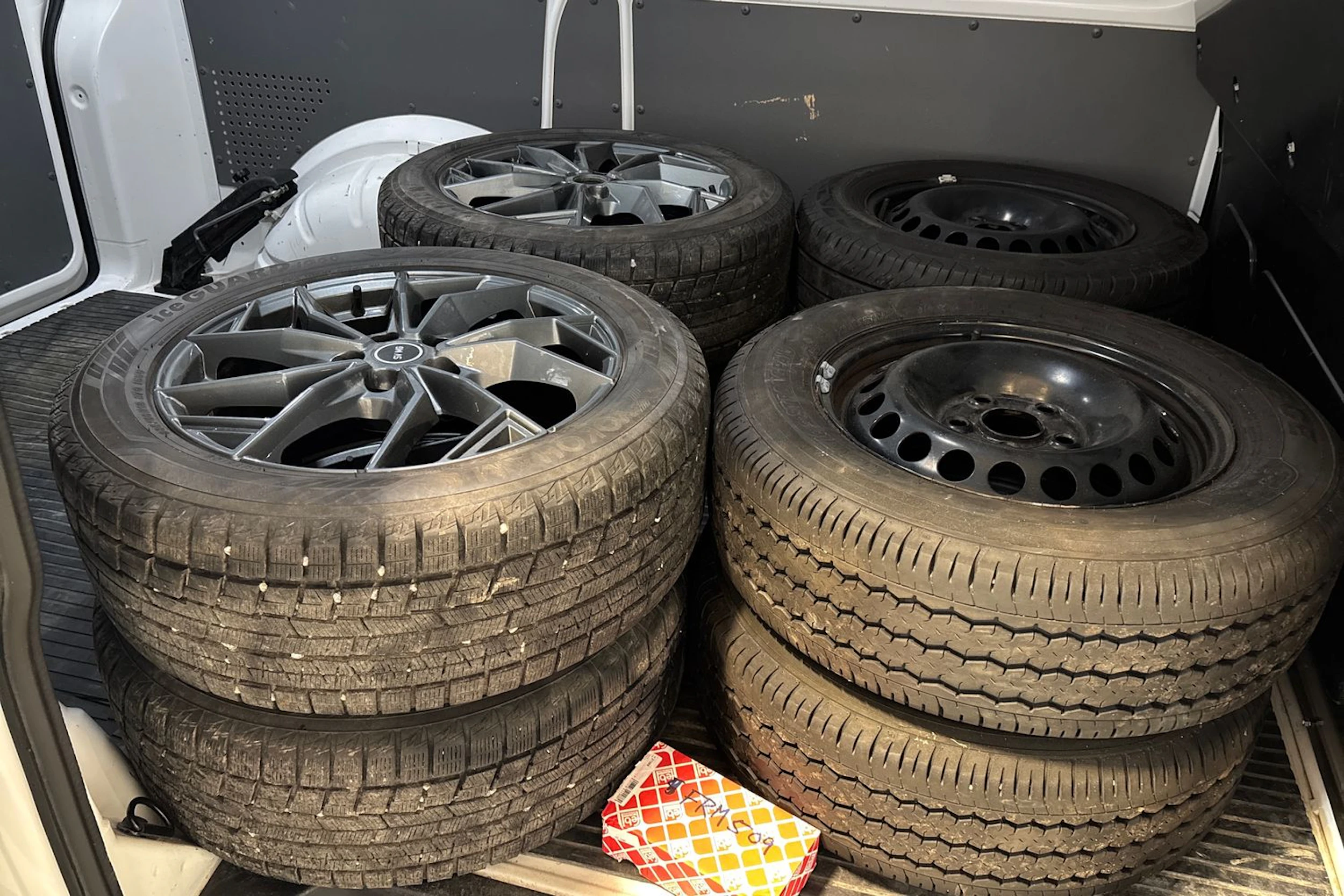 Valkoinen Volkswagen TRANSPORTER 2024 kuva 17.