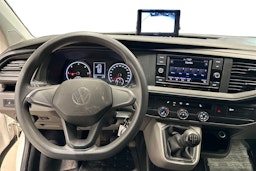 valkoinen Volkswagen Transporter 2023 kuva 9.