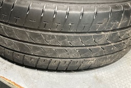 valkoinen Volkswagen Transporter 2023 kuva 27.