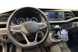 musta Volkswagen Transporter 2023 kuva 9.