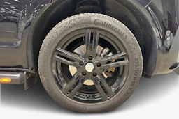 musta Volkswagen Transporter 2023 kuva 12.