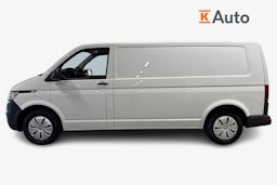valkoinen Volkswagen Transporter 2023 kuva 6.
