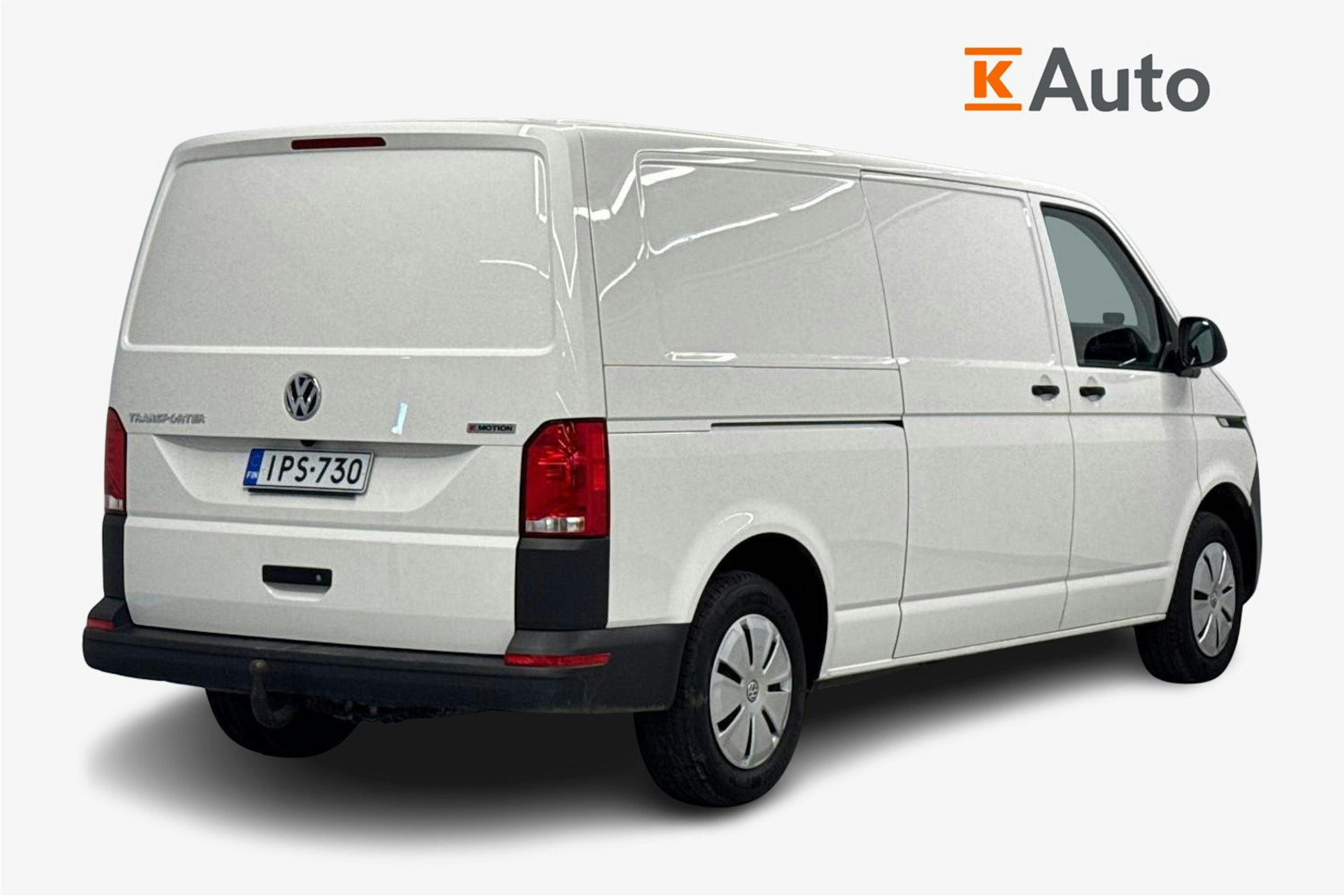 valkoinen Volkswagen Transporter 2023 kuva 2.
