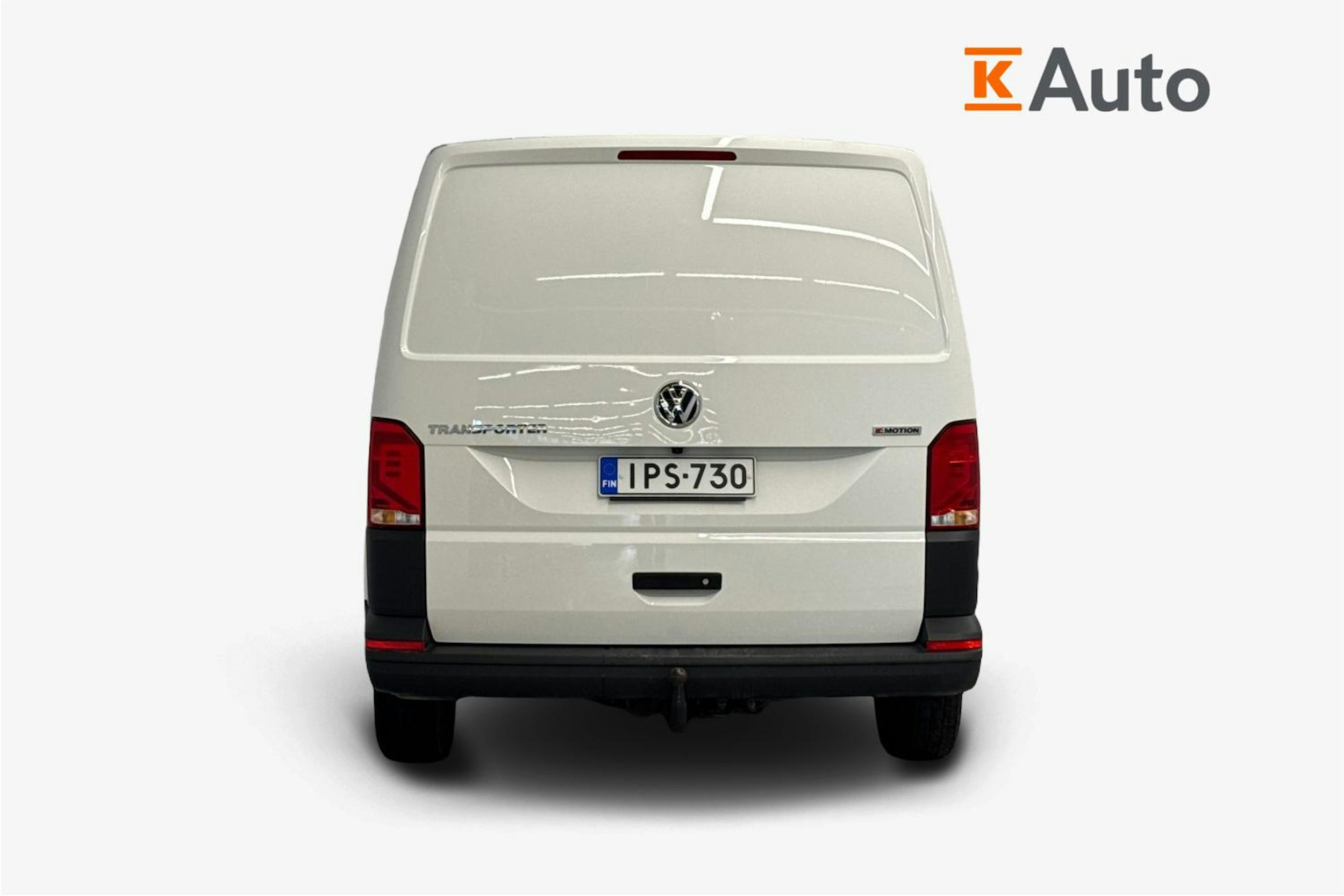 valkoinen Volkswagen Transporter 2023 kuva 3.