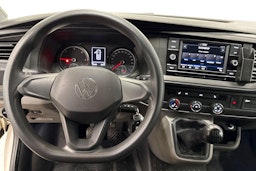 valkoinen Volkswagen Transporter 2023 kuva 7.