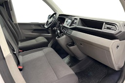 valkoinen Volkswagen Transporter 2023 kuva 8.