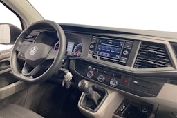 valkoinen Volkswagen Transporter 2023 kuva 10.