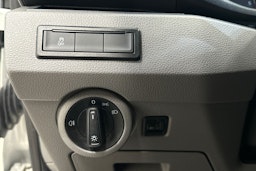 Valkoinen Volkswagen TRANSPORTER 2023 kuva 15.