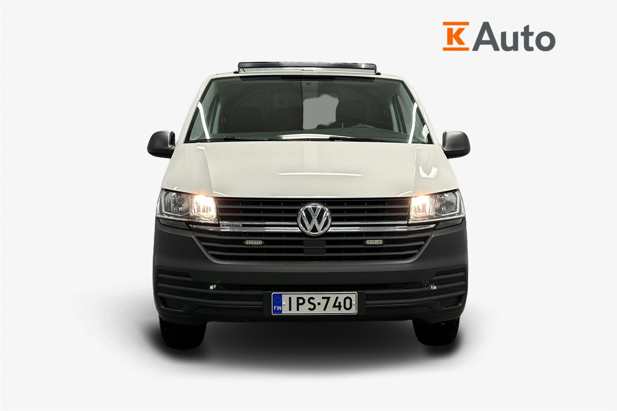 valkoinen Volkswagen Transporter 2023 kuva 5.