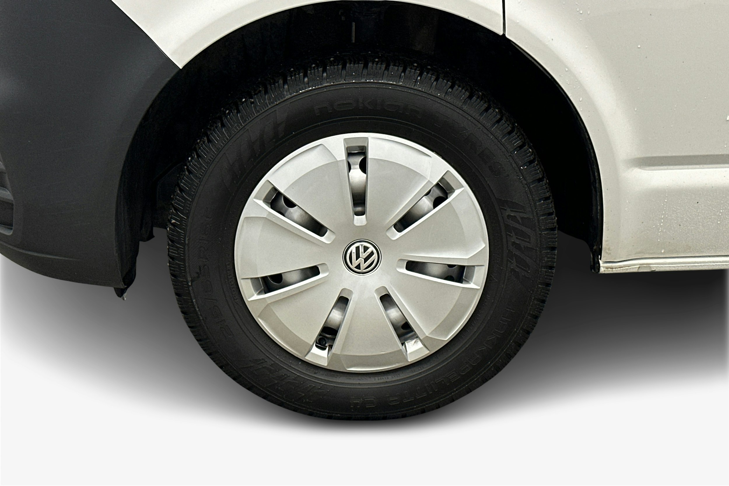 valkoinen Volkswagen Transporter 2023 kuva 12.