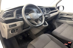valkoinen Volkswagen Transporter 2023 kuva 8.