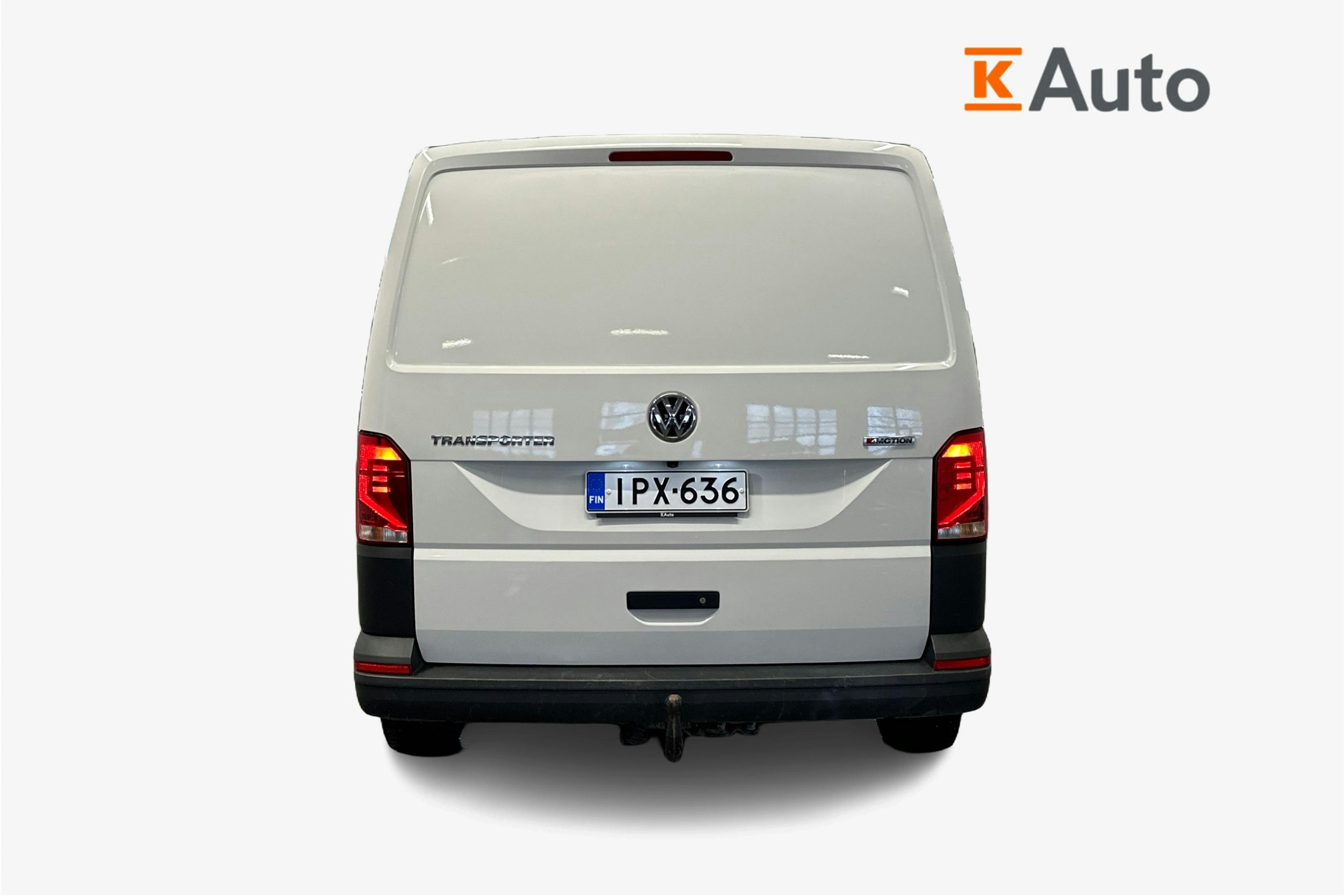 valkoinen Volkswagen Transporter 2023 kuva 3.