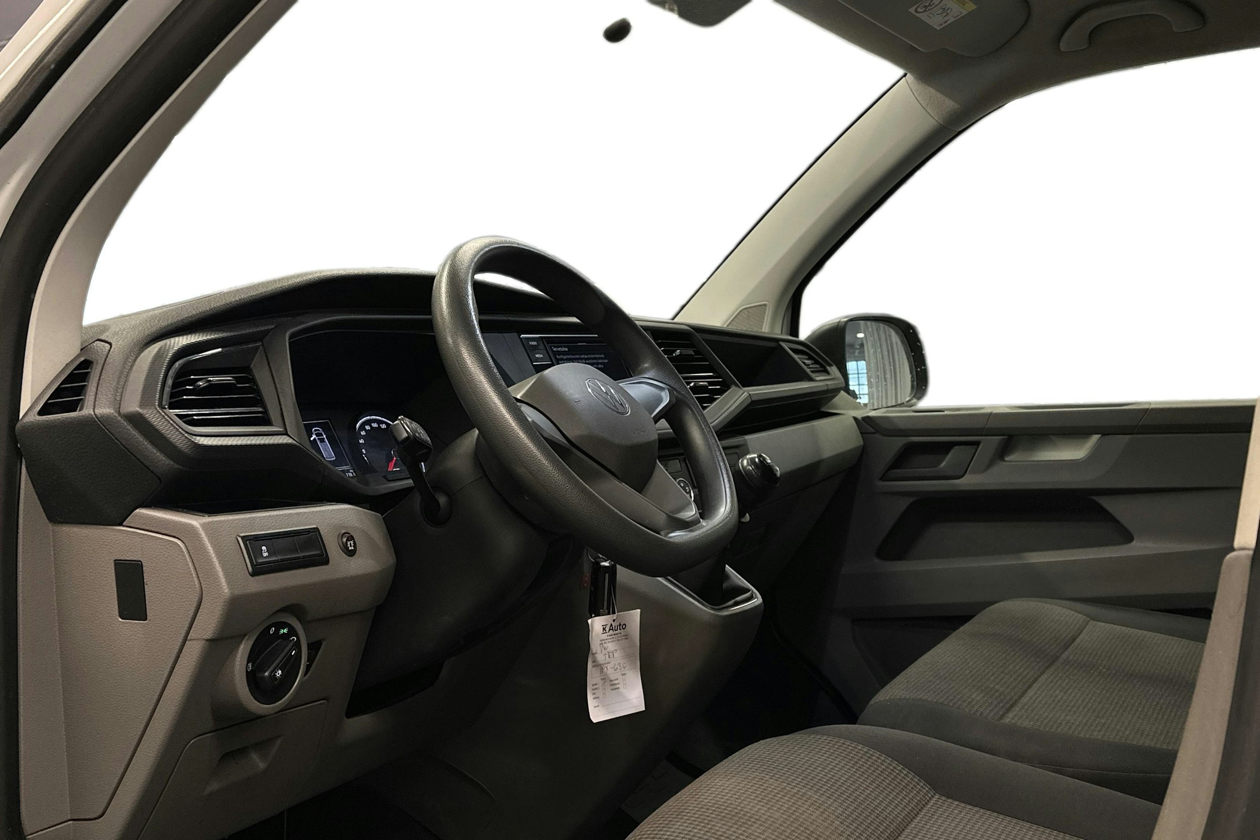 valkoinen Volkswagen Transporter 2023 kuva 6.