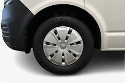 valkoinen Volkswagen Transporter 2023 kuva 8.