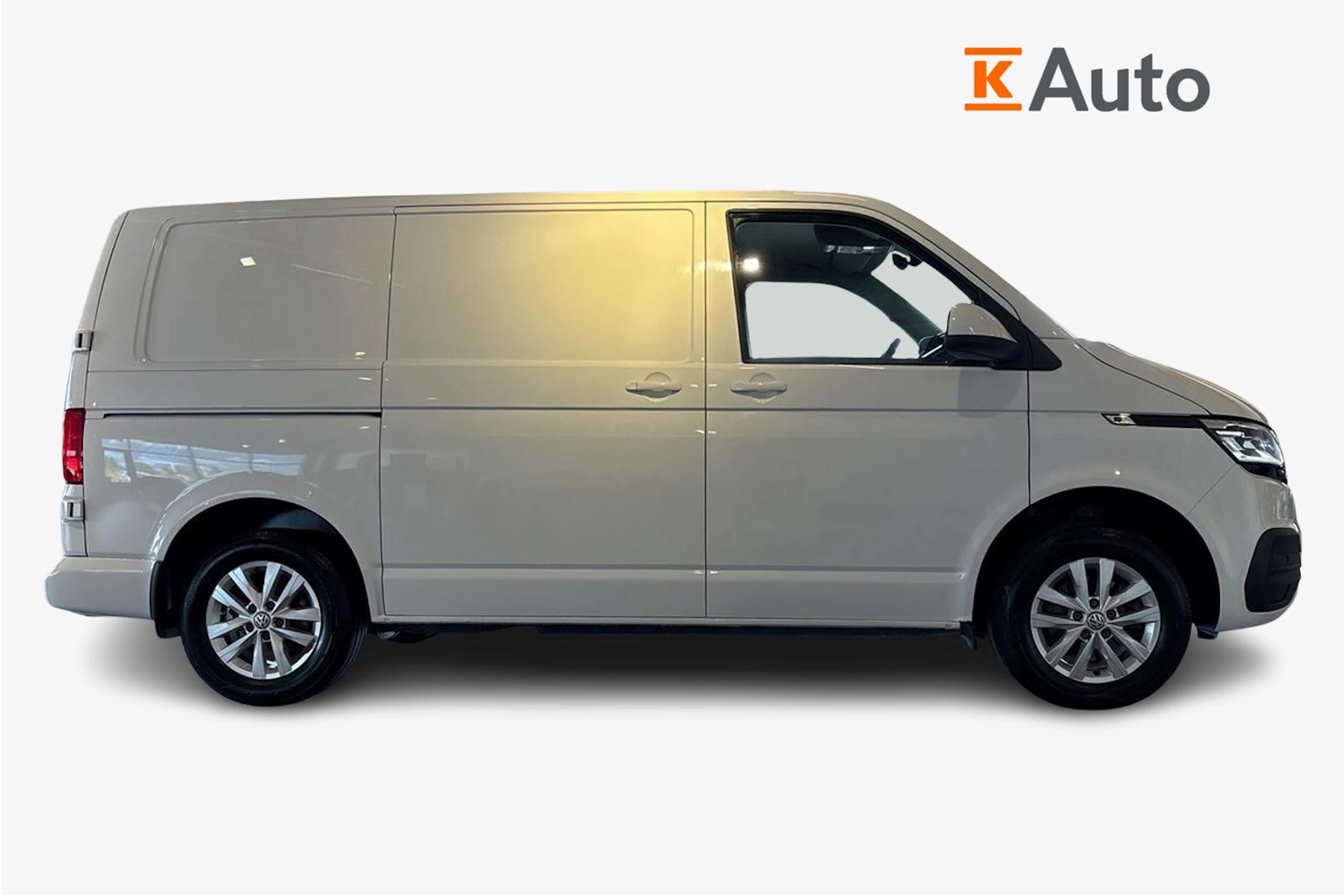Volkswagen Transporter 2023, photo 7/23