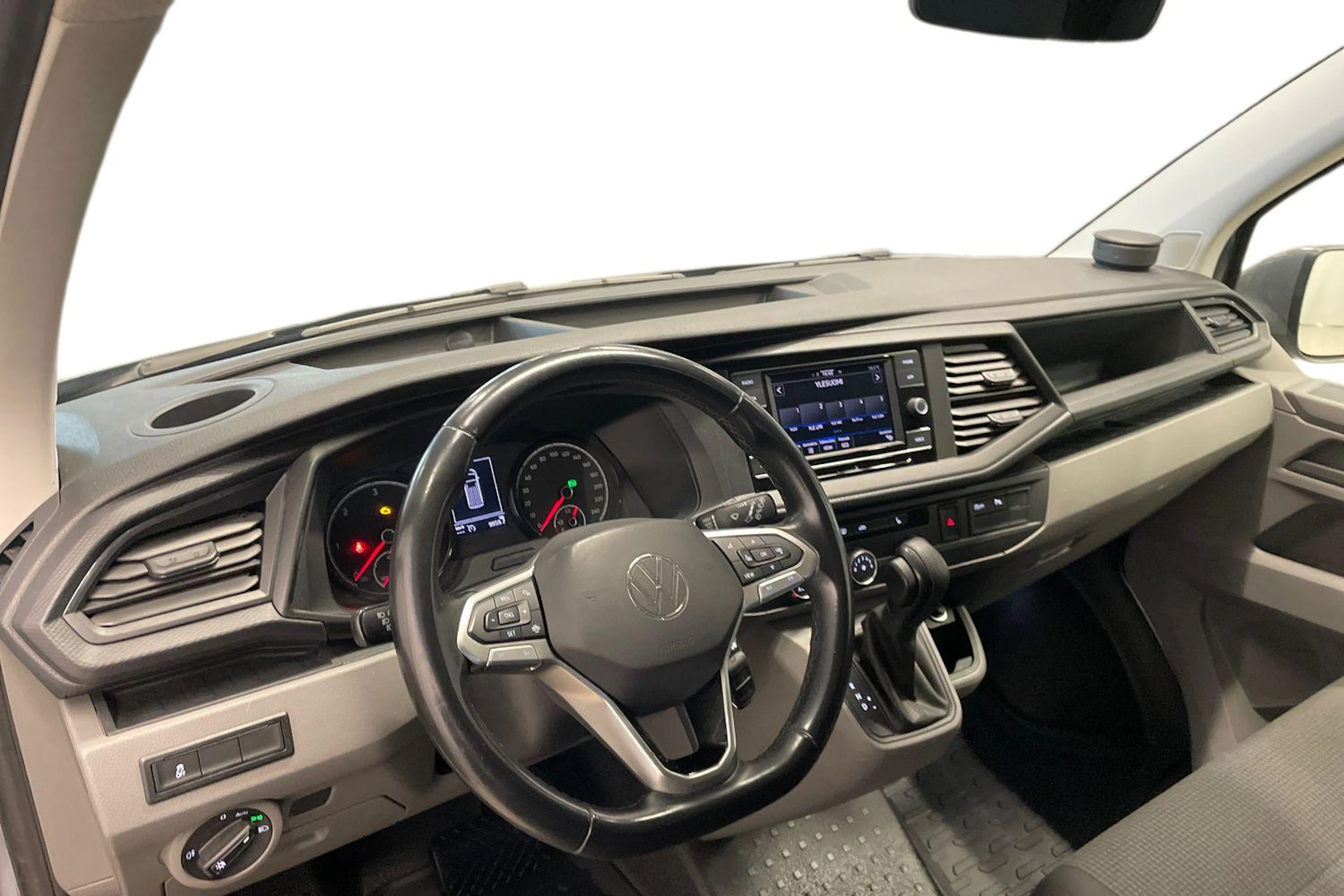 Harmaa Volkswagen TRANSPORTER 2023 kuva 9.