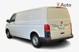 valkoinen Volkswagen Transporter 2023 kuva 2.