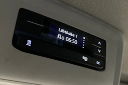 valkoinen Volkswagen Transporter 2023 kuva 17.