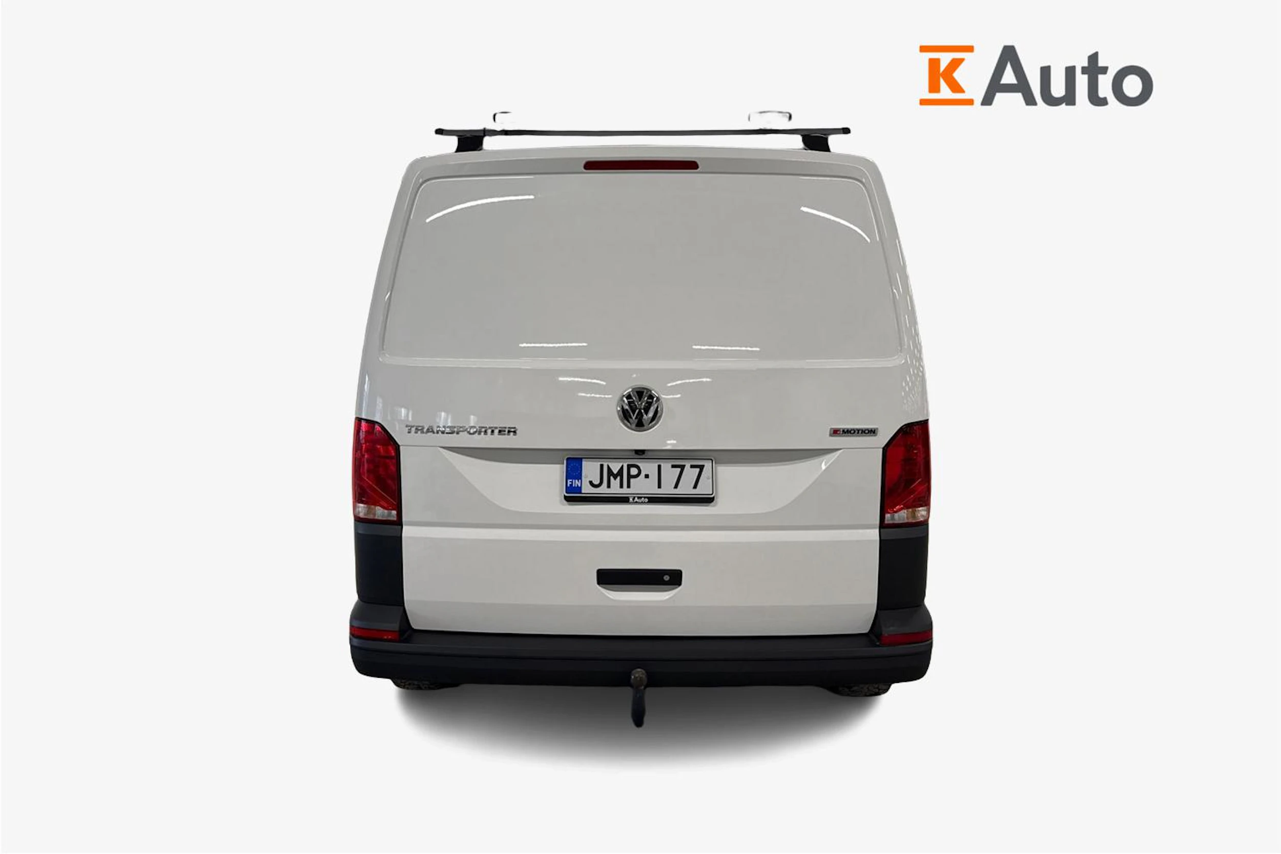 valkoinen Volkswagen Transporter 2023 kuva 3.