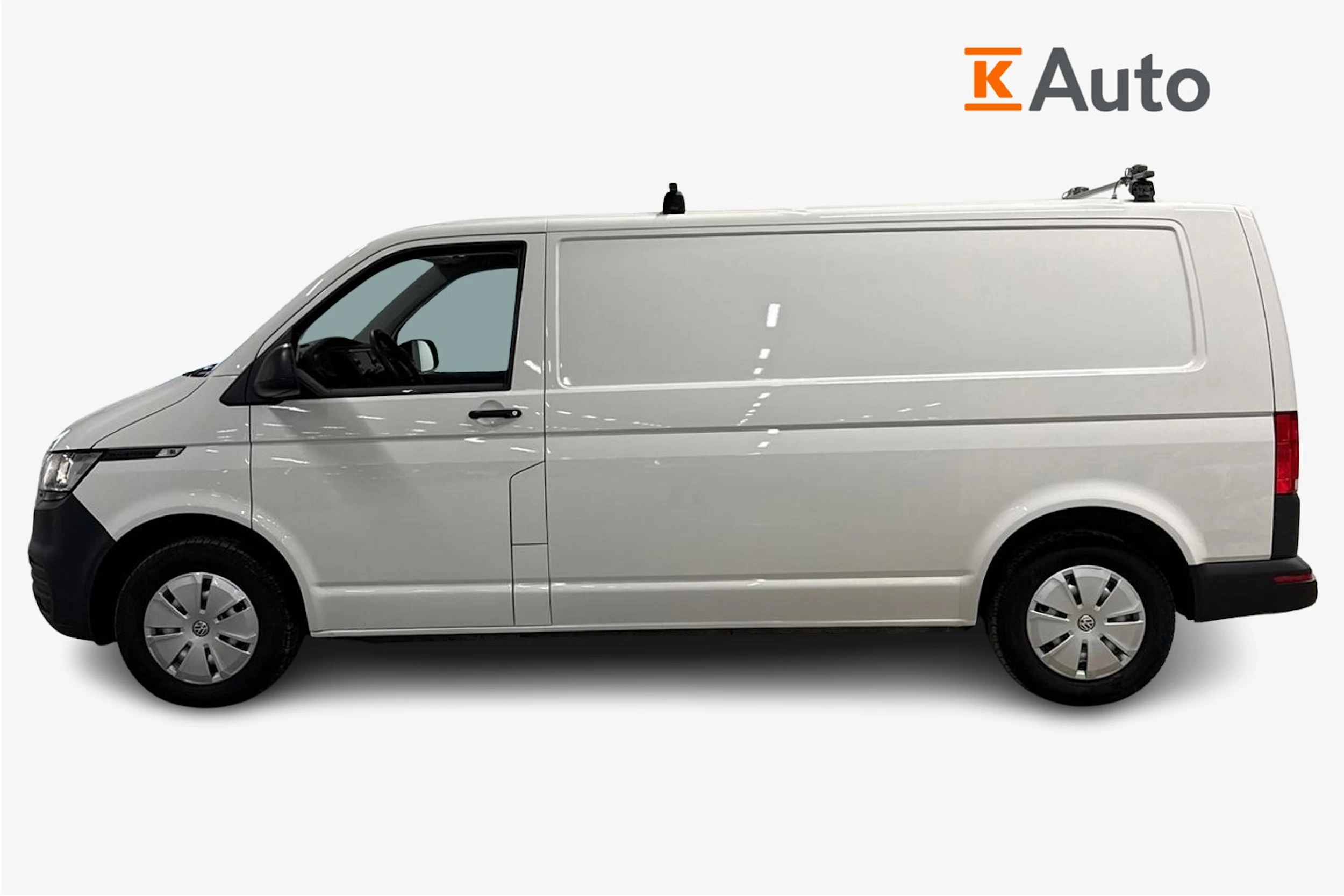 valkoinen Volkswagen Transporter 2023 kuva 5.