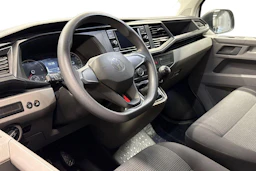 valkoinen Volkswagen Transporter 2023 kuva 6.
