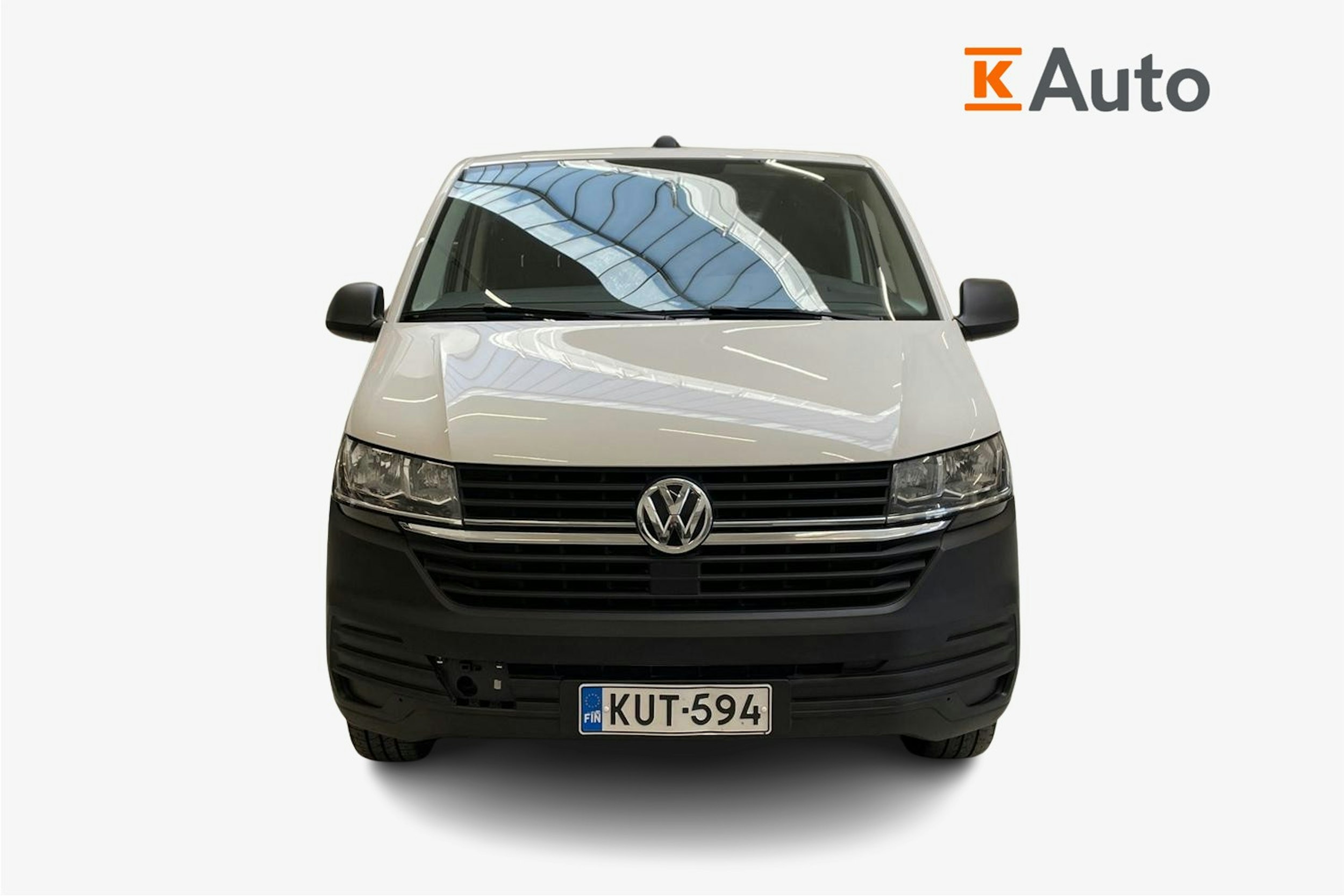 valkoinen Volkswagen Transporter 2023 kuva 5.