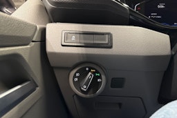 Musta Volkswagen TRANSPORTER 2023 kuva 23.