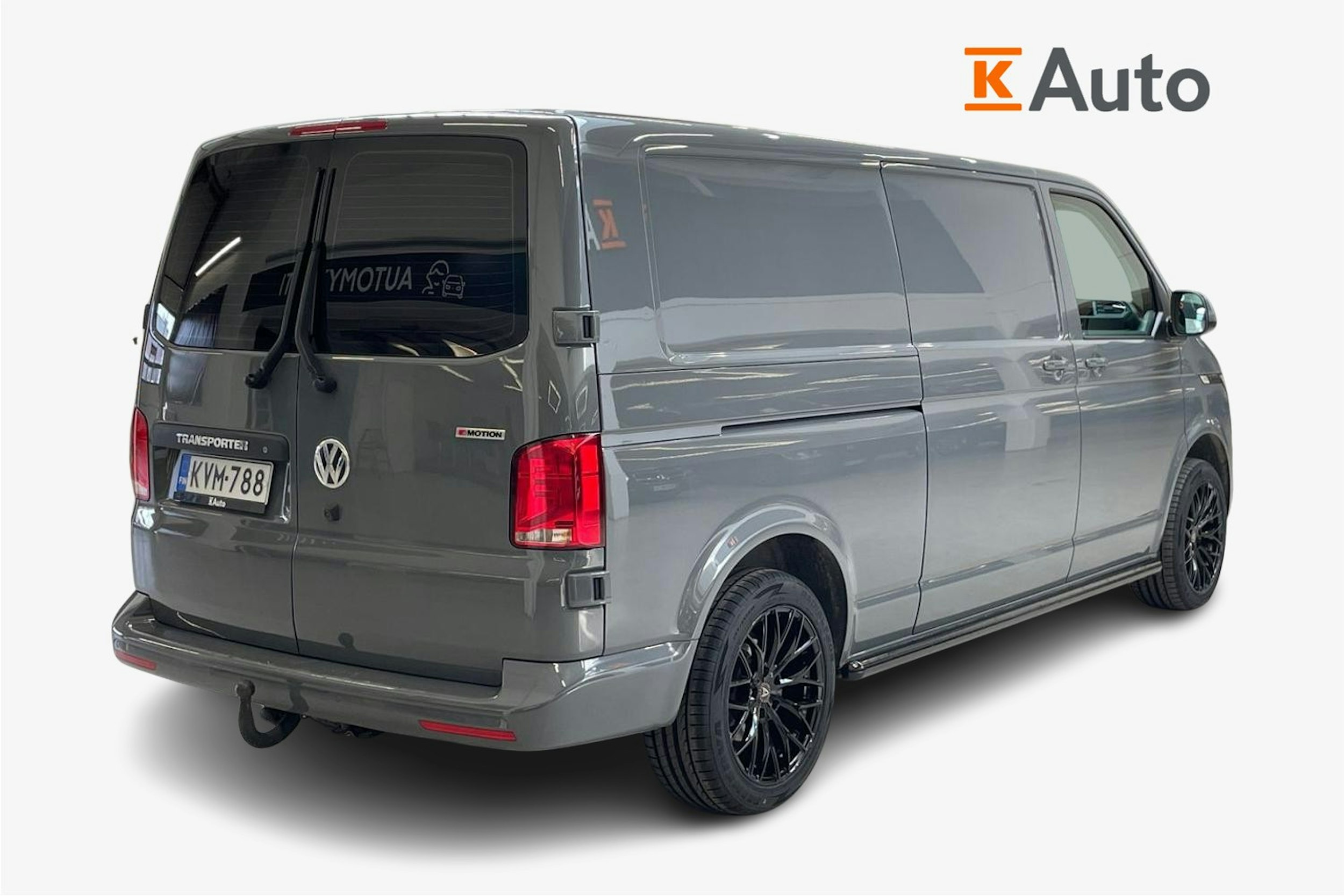 harmaa Volkswagen Transporter 2024 kuva 2.