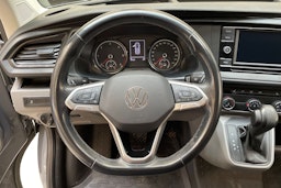 harmaa Volkswagen Transporter 2024 kuva 16.