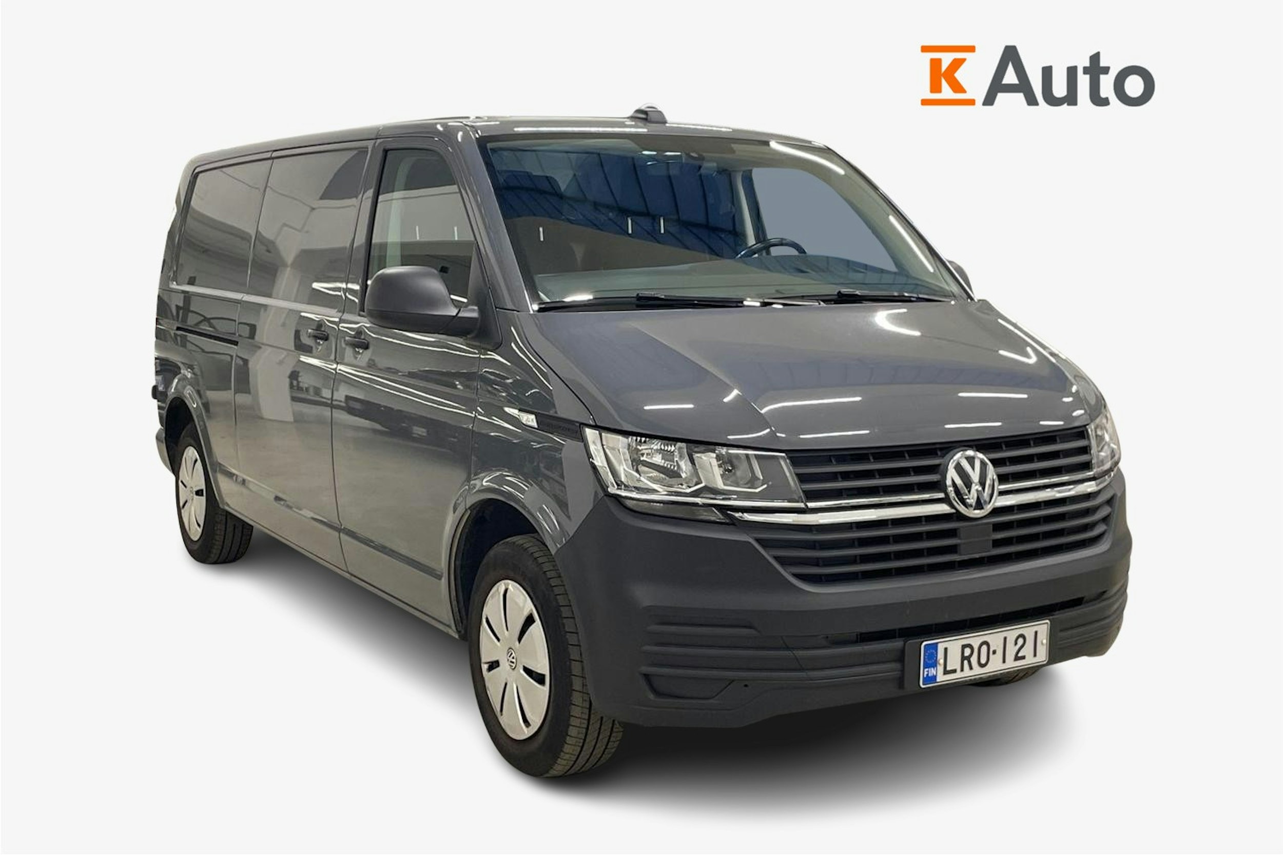 harmaa Volkswagen Transporter 2023 kuva 1.