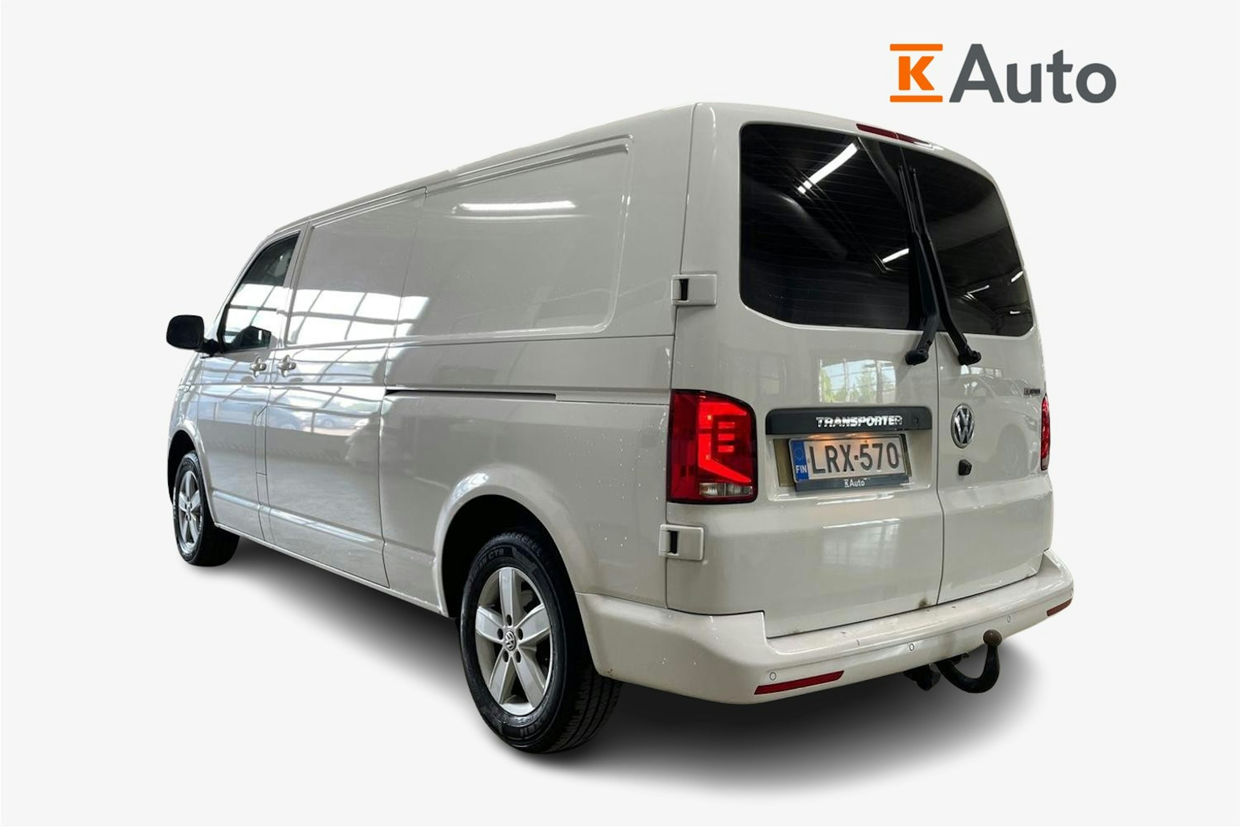 Valkoinen Volkswagen TRANSPORTER 2023 kuva 2.