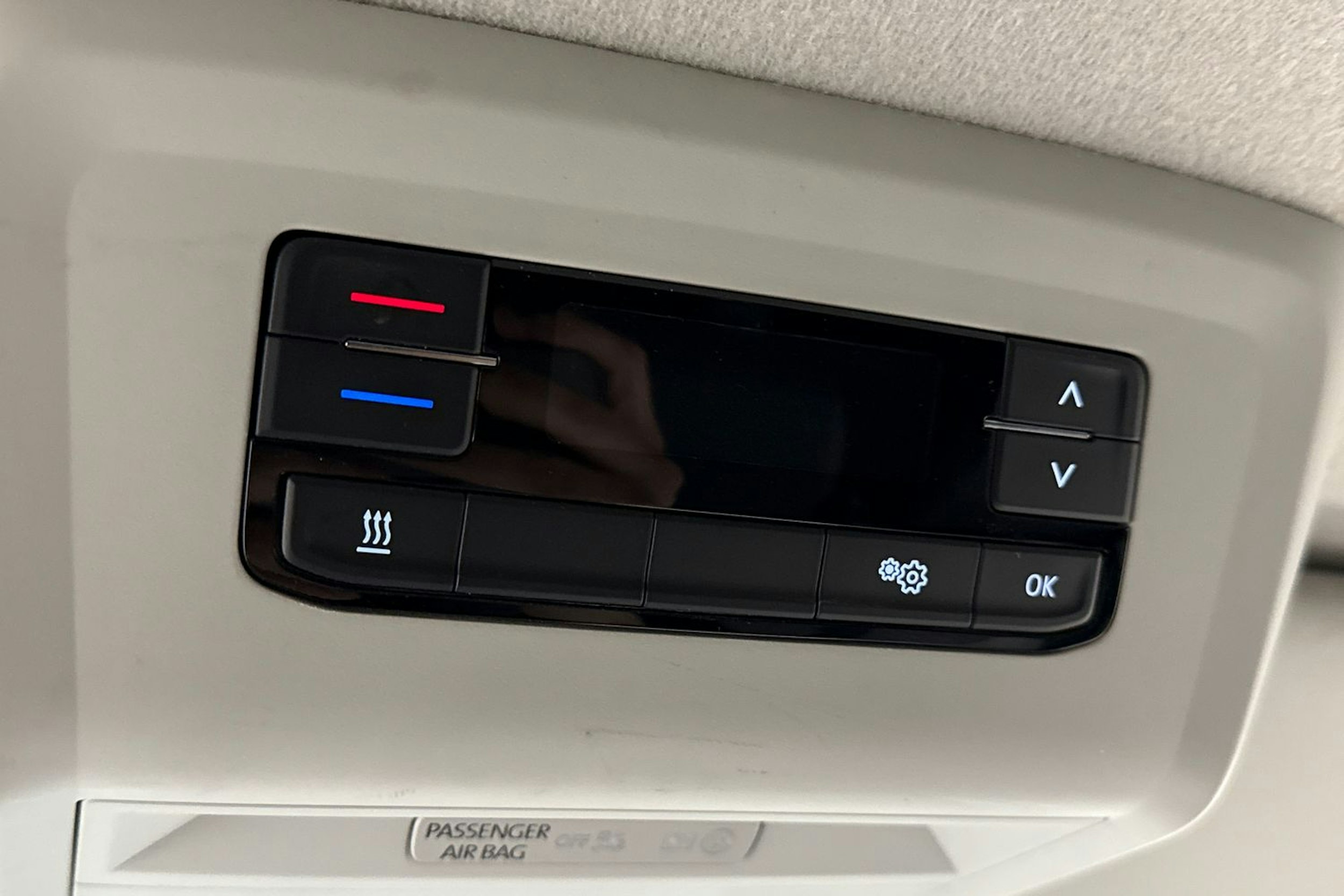 met. harmaa Volkswagen Transporter 2023 kuva 16.