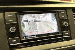 met. harmaa Volkswagen Transporter 2023 kuva 18.