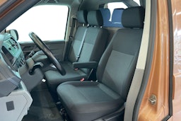 Oranssi Volkswagen TRANSPORTER 2023 kuva 10.
