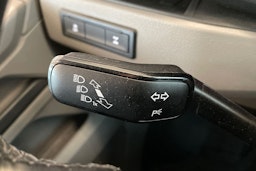 Oranssi Volkswagen TRANSPORTER 2023 kuva 17.