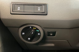 Oranssi Volkswagen TRANSPORTER 2023 kuva 20.