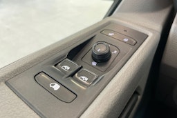 Oranssi Volkswagen TRANSPORTER 2023 kuva 21.