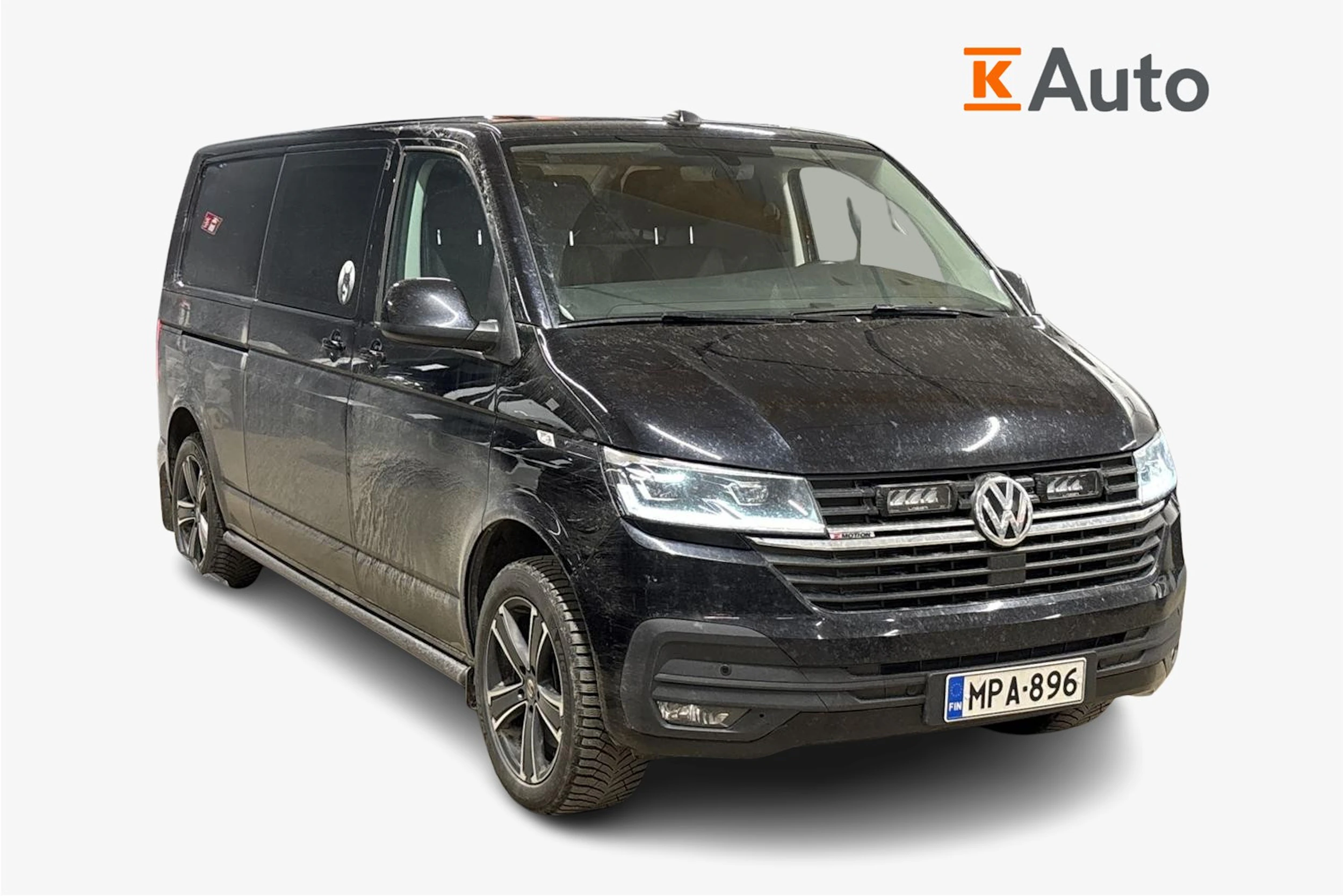 musta Volkswagen Transporter 2023 kuva 1.