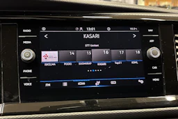 musta Volkswagen Transporter 2023 kuva 19.
