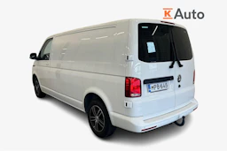 valkoinen Volkswagen Transporter 2023 kuva 2.