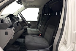 Valkoinen Volkswagen TRANSPORTER 2023 kuva 11.